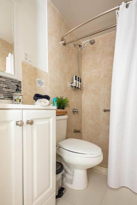 Appartement Sleeps 3, Cozy, Boho Style, In The Heart Of Miami -Free Parking Extérieur photo